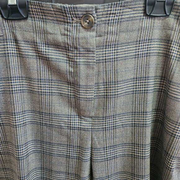 Brown with black plaid pants - Picture 2 of 8